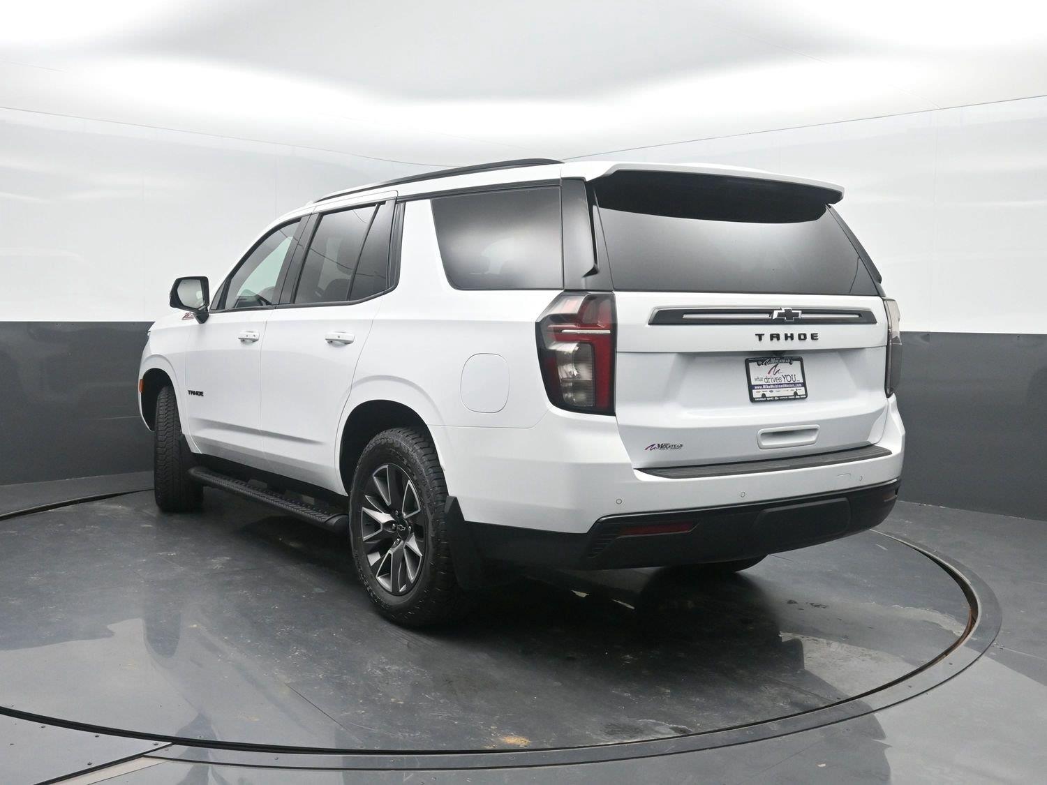 Used 2024 Summit White Chevrolet Z71 image 49
