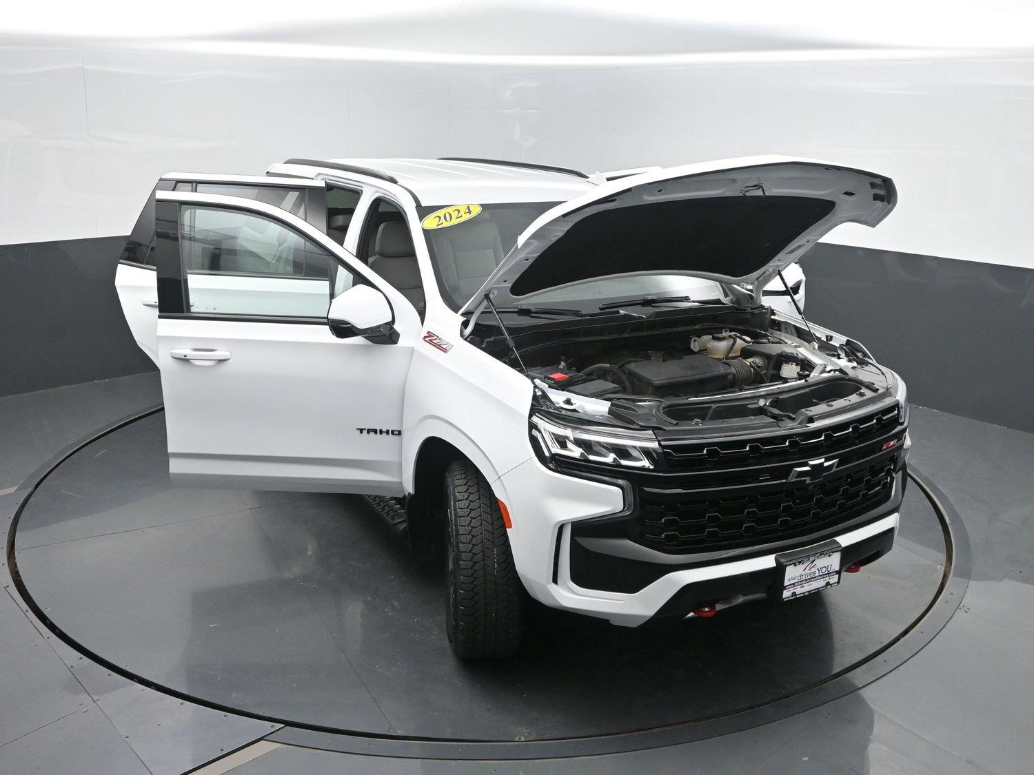 Used 2024 Summit White Chevrolet Z71 image 51