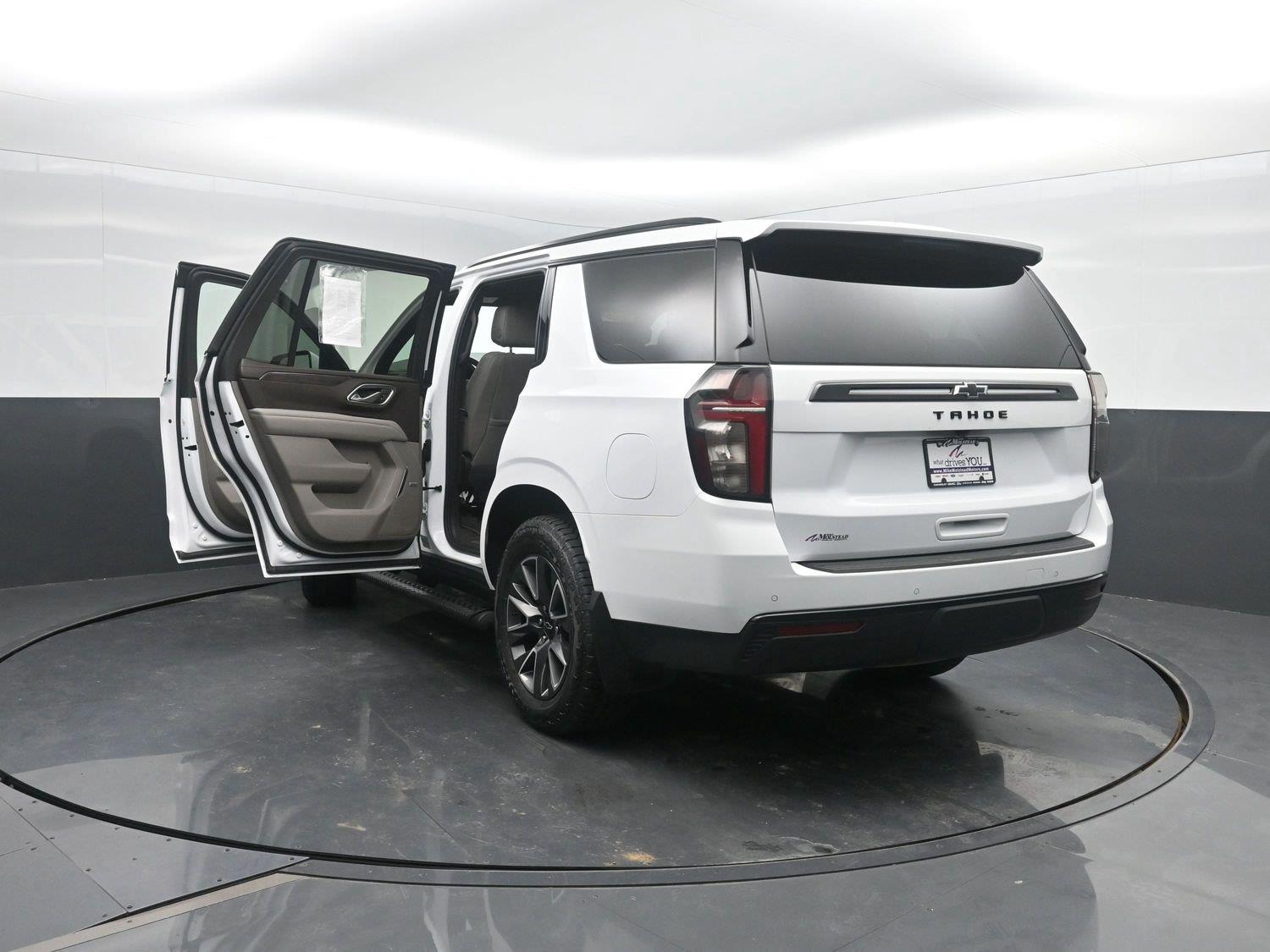 Used 2024 Summit White Chevrolet Z71 image 52