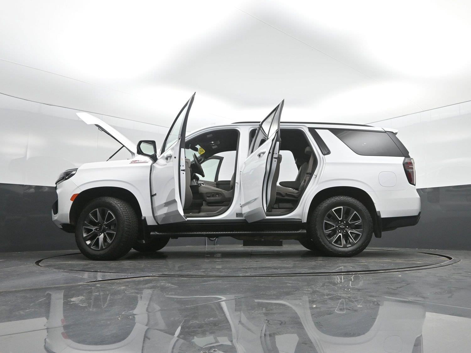 Used 2024 Summit White Chevrolet Z71 image 56