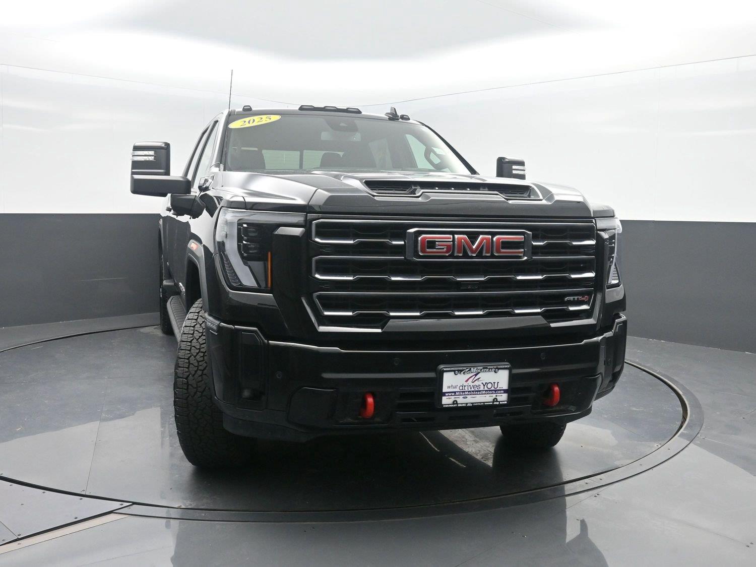 Used 2025 Onyx Black GMC AT4 image 48