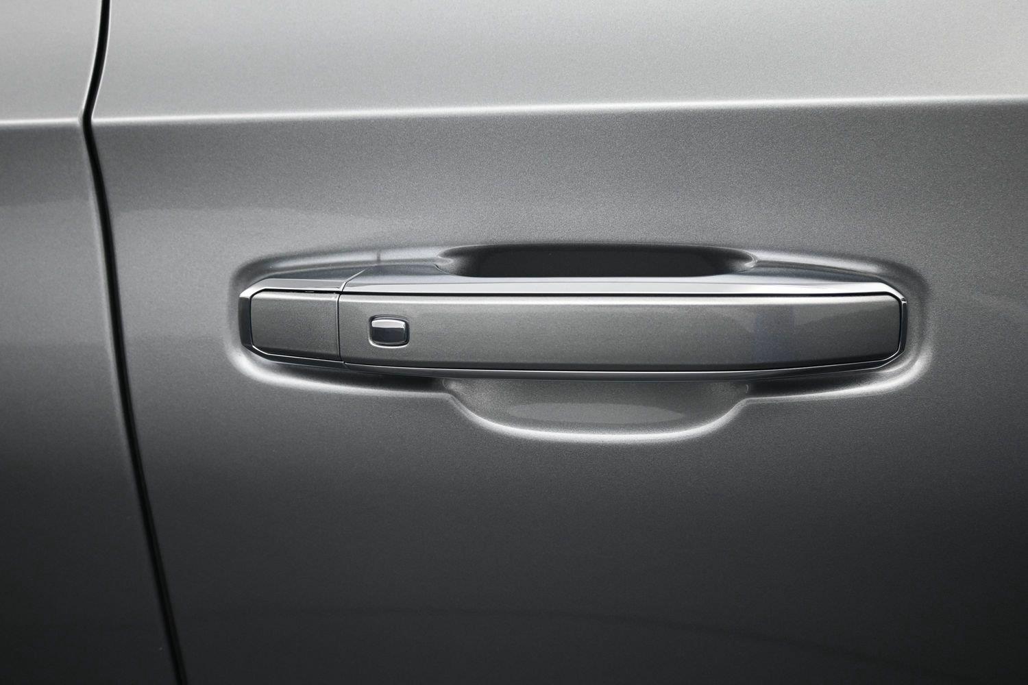 Used 2024 Sterling Gray Metallic Chevrolet Premier image 7