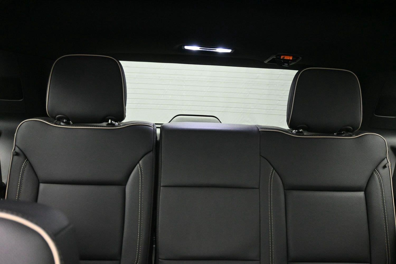 Used 2024 Sterling Gray Metallic Chevrolet Premier image 18