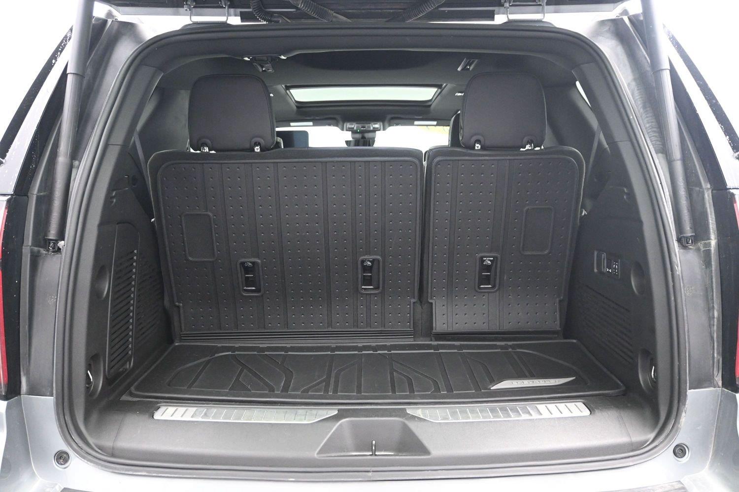 Used 2024 Sterling Gray Metallic Chevrolet Premier image 20