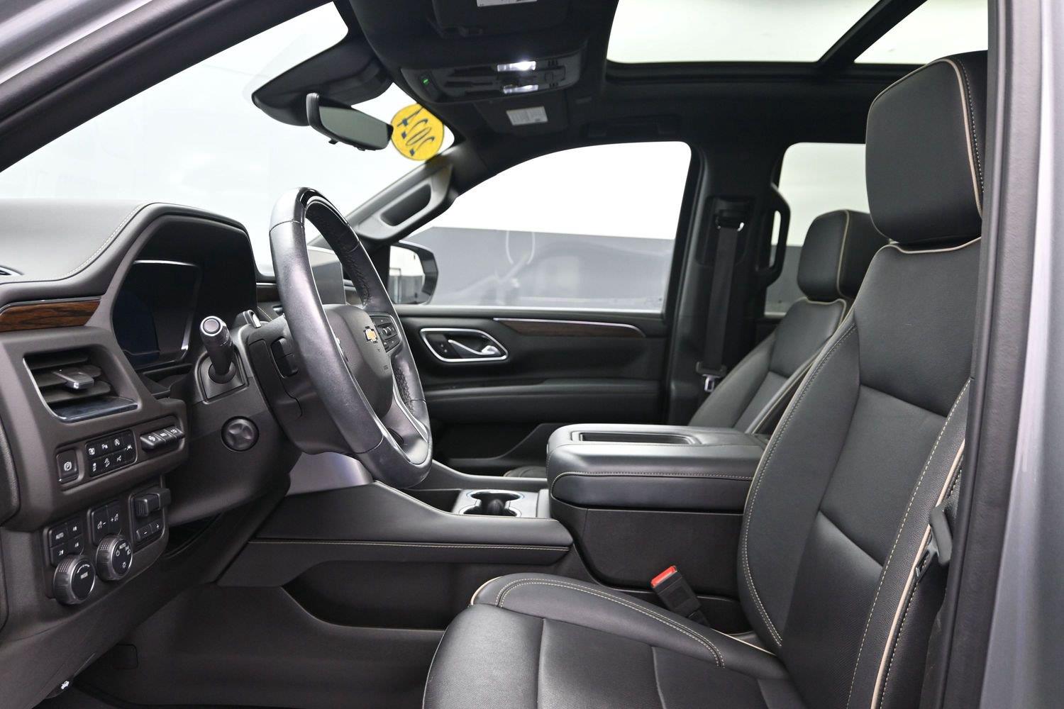 Used 2024 Sterling Gray Metallic Chevrolet Premier image 26