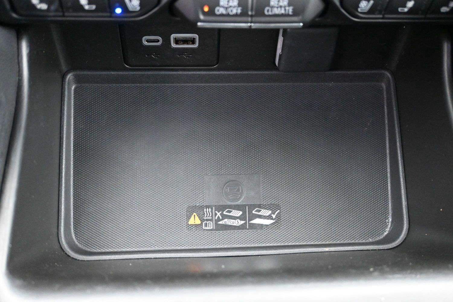 Used 2024 Sterling Gray Metallic Chevrolet Premier image 36