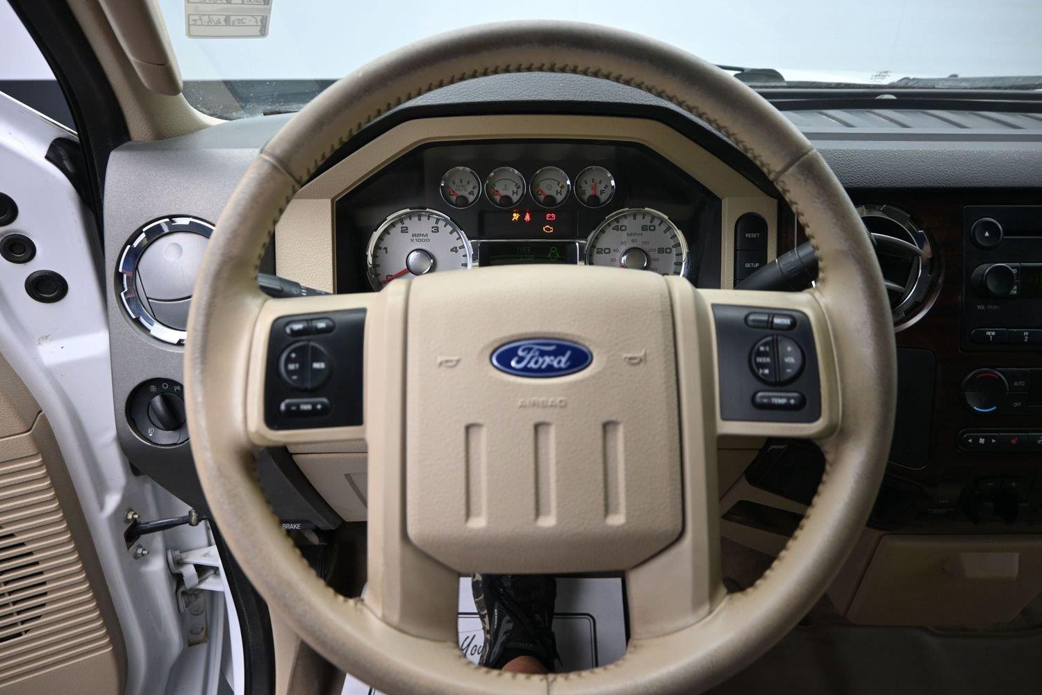Used 2008 Oxford White Clearcoat Ford Lariat image 21