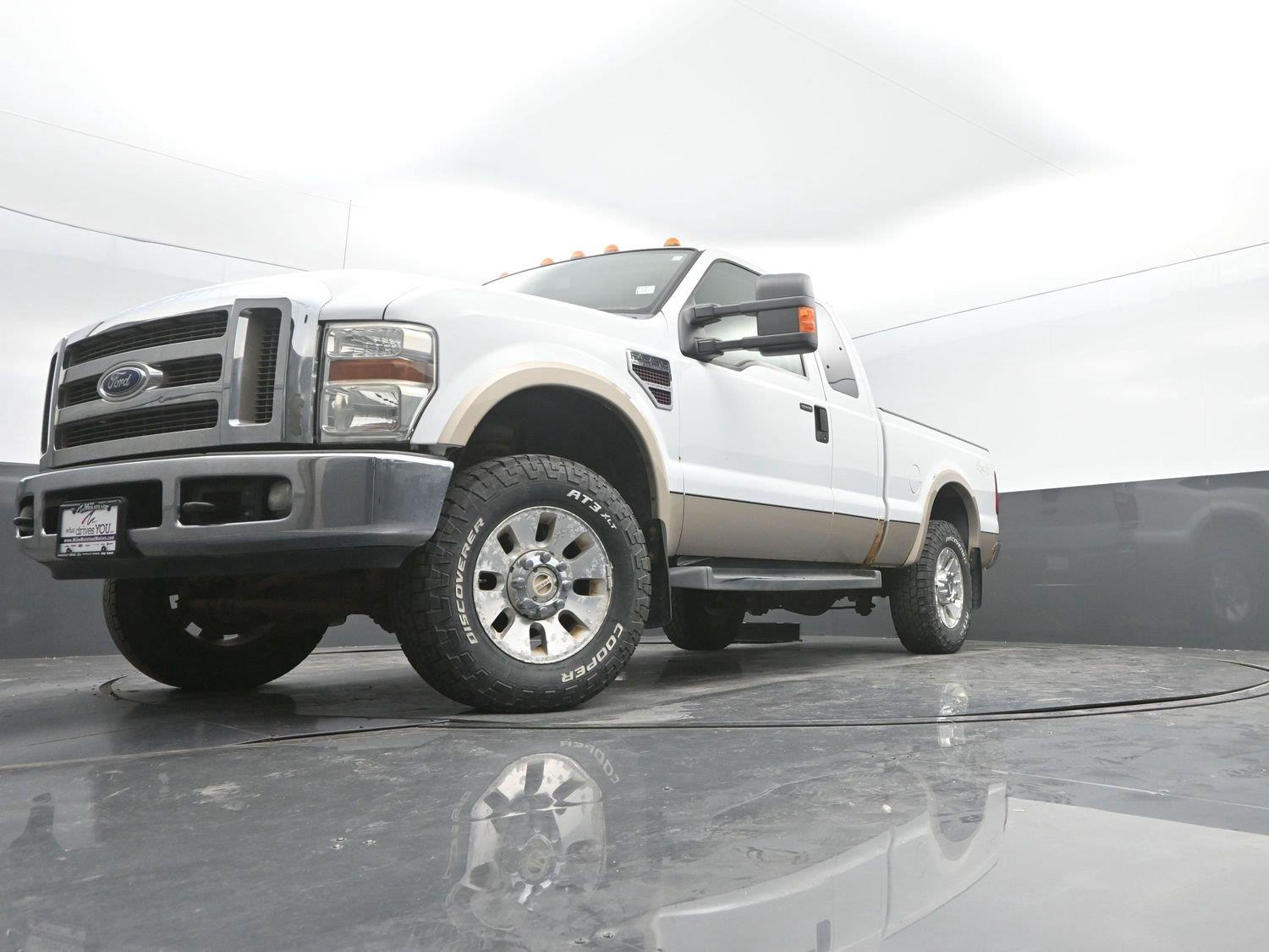 Used 2008 Oxford White Clearcoat Ford Lariat image 39