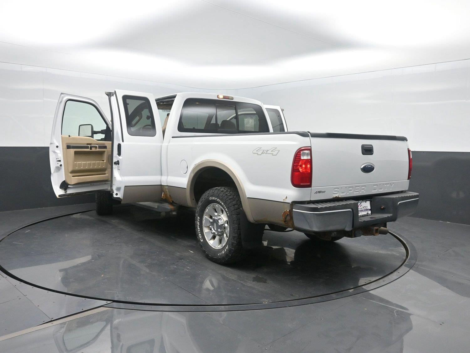 Used 2008 Oxford White Clearcoat Ford Lariat image 41