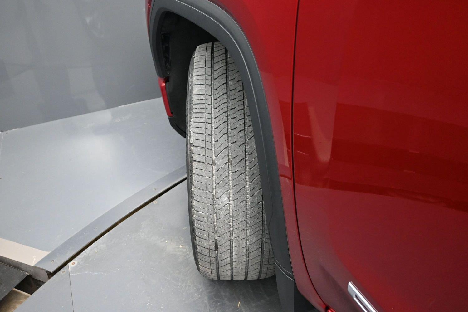 Used 2024 Volcanic Red Tintcoat GMC Denali image 5