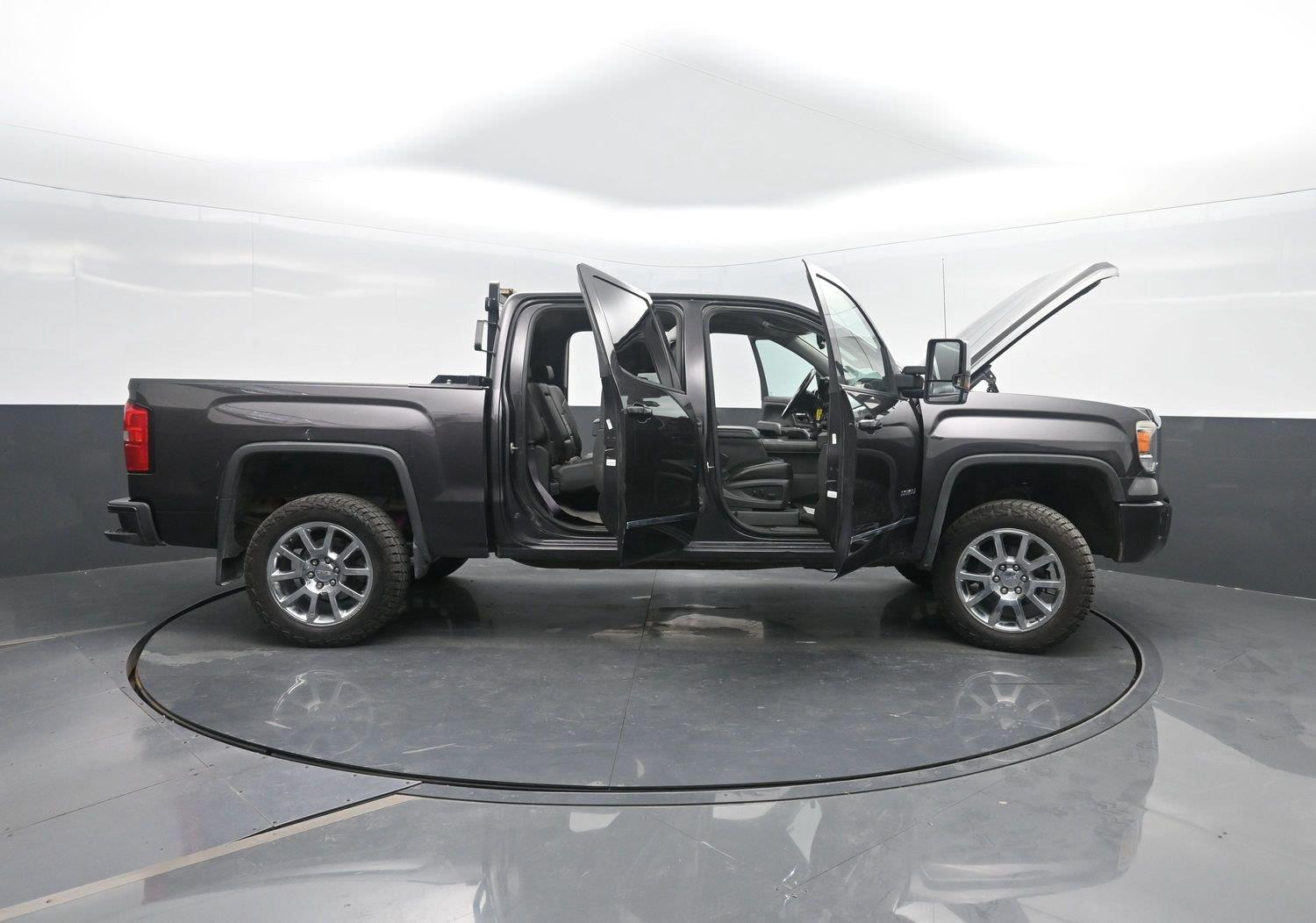 Used 2014 Iridium Metallic GMC Denali image 46