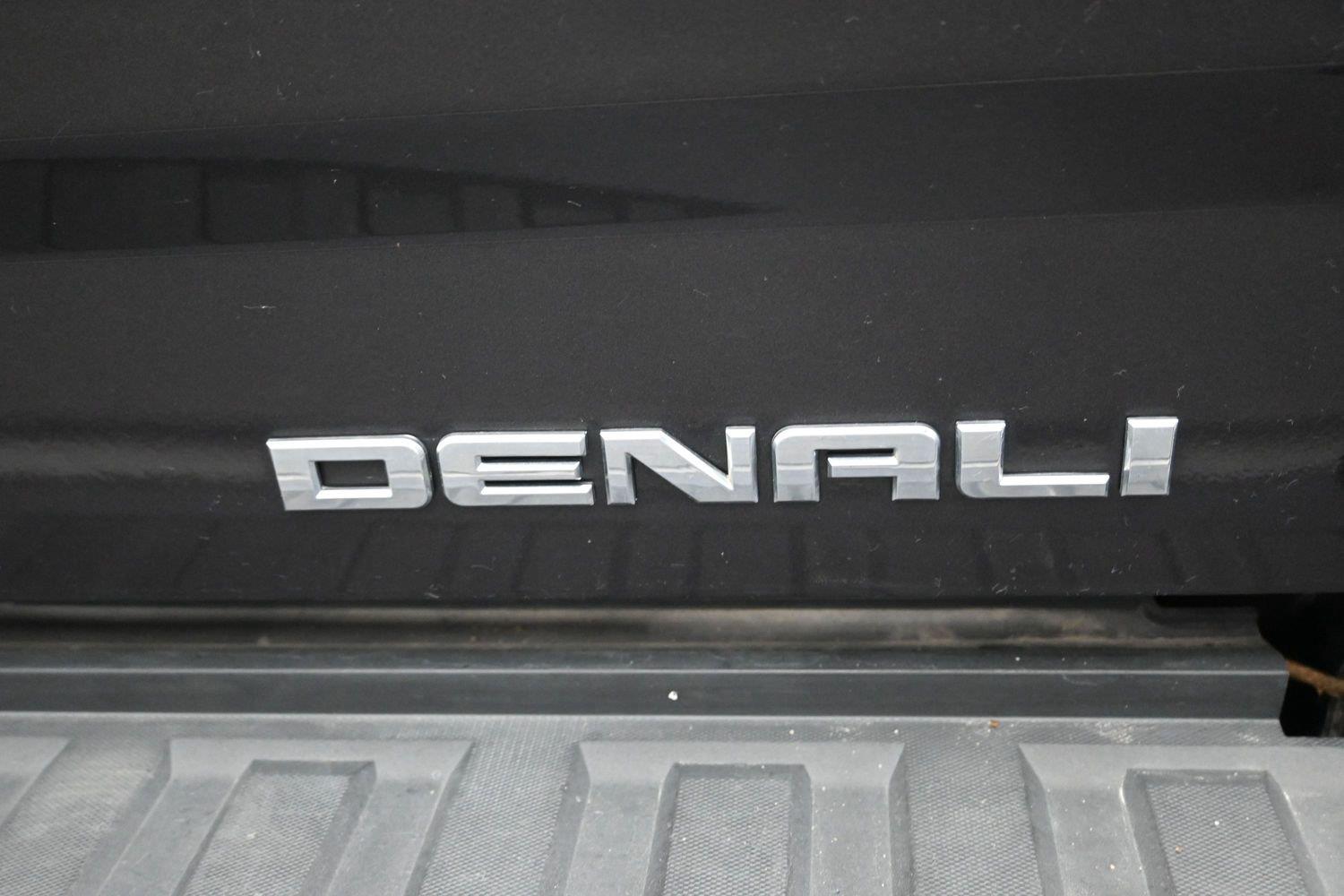 Used 2014 Iridium Metallic GMC Denali image 14