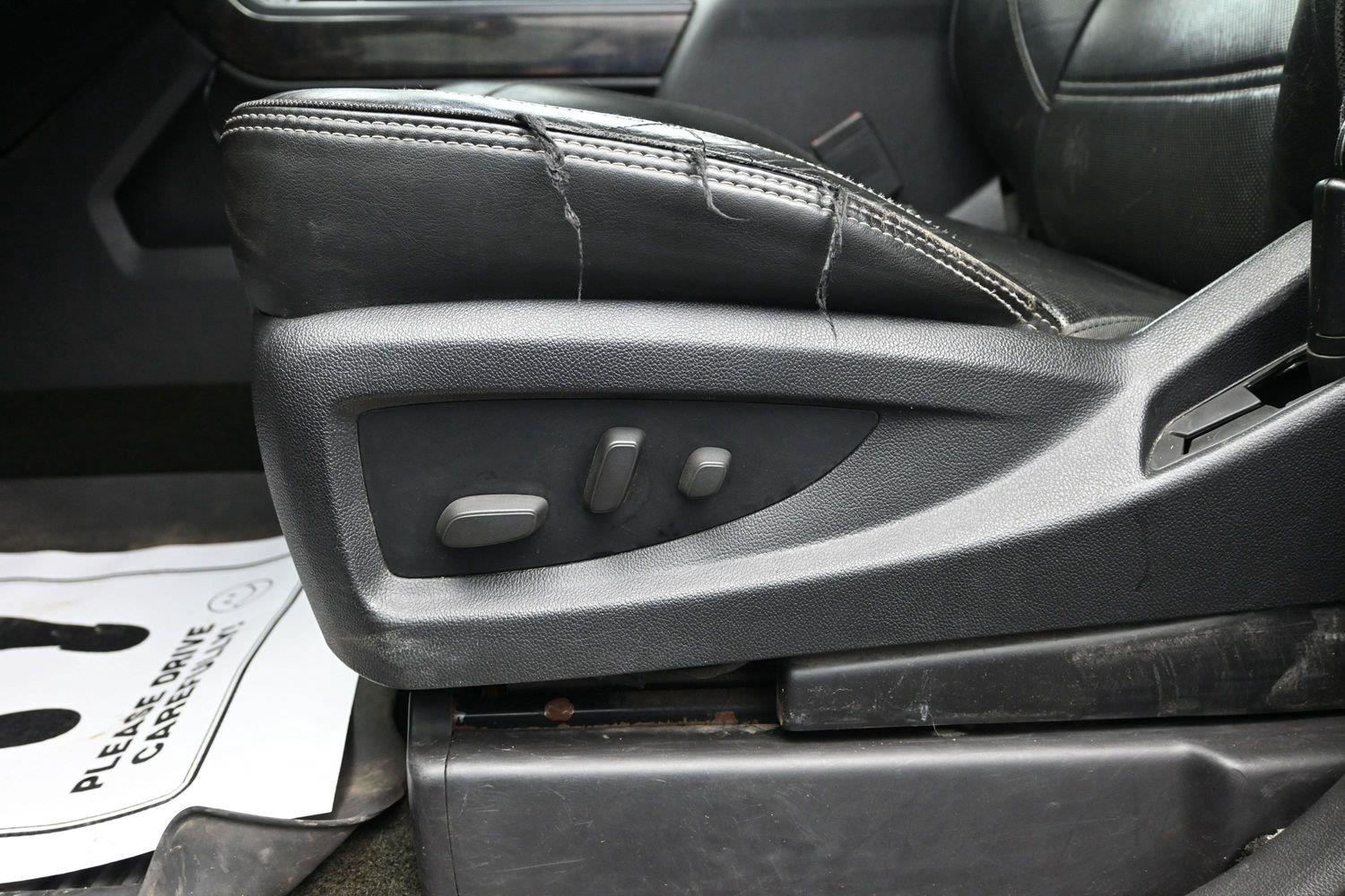 Used 2014 Iridium Metallic GMC Denali image 19