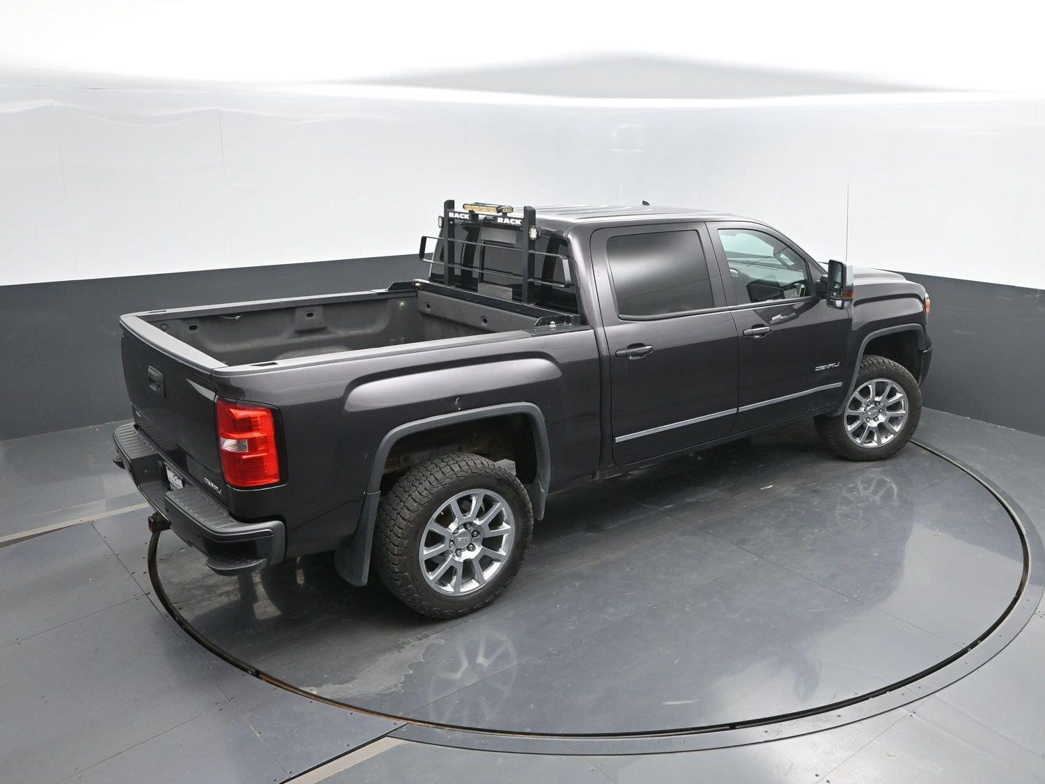 Used 2014 Iridium Metallic GMC Denali image 37