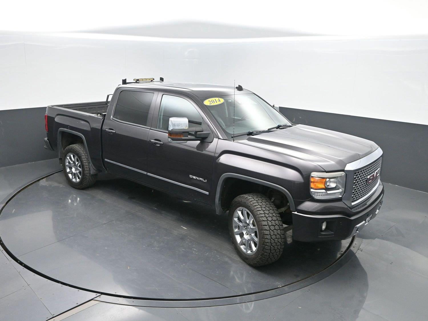 Used 2014 Iridium Metallic GMC Denali image 38