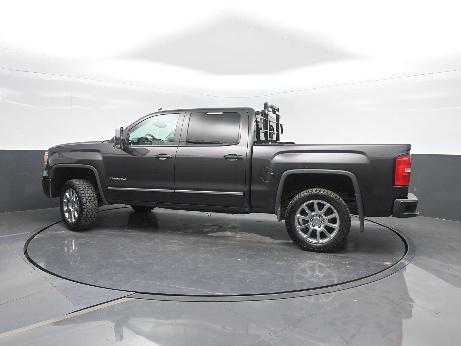 Used 2014 Iridium Metallic GMC Denali image 39