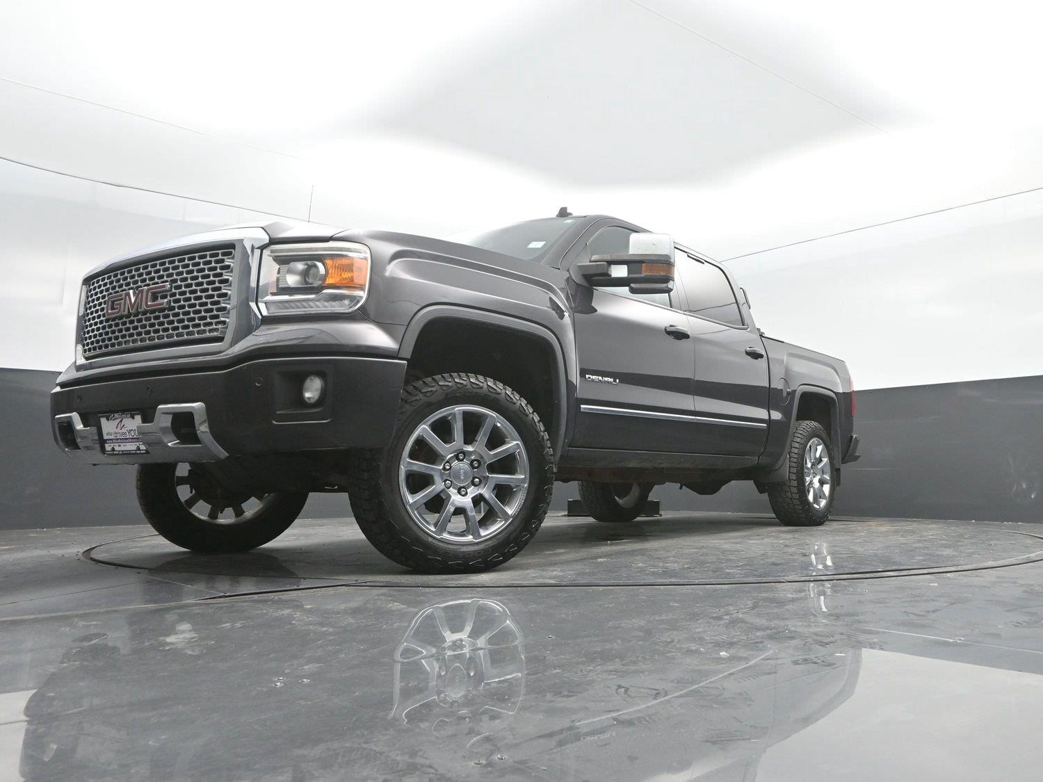 Used 2014 Iridium Metallic GMC Denali image 43