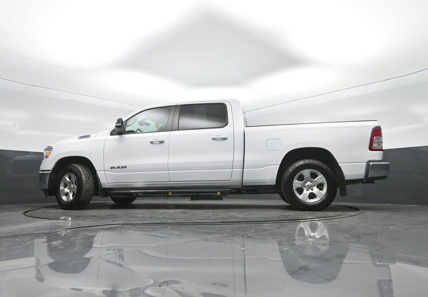 Used 2022 Bright White Clearcoat Ram Big Horn image 33
