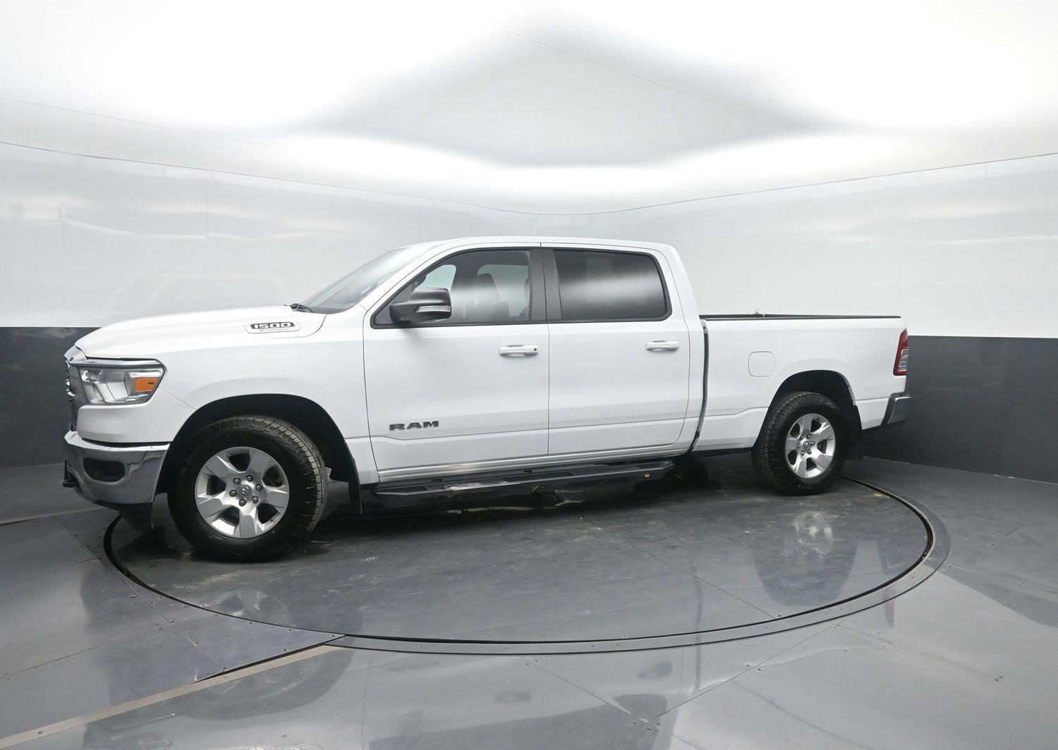 Used 2022 Bright White Clearcoat Ram Big Horn image 41