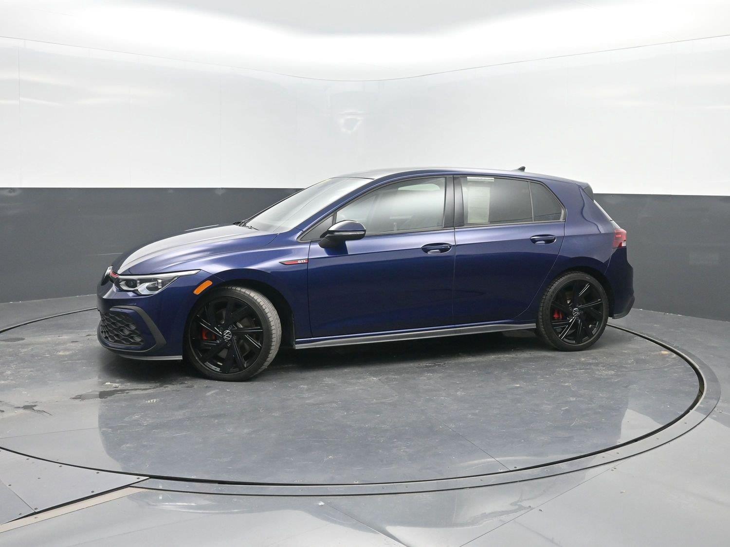 Used 2023 Atlantic Blue Metallic Volkswagen SE image 33