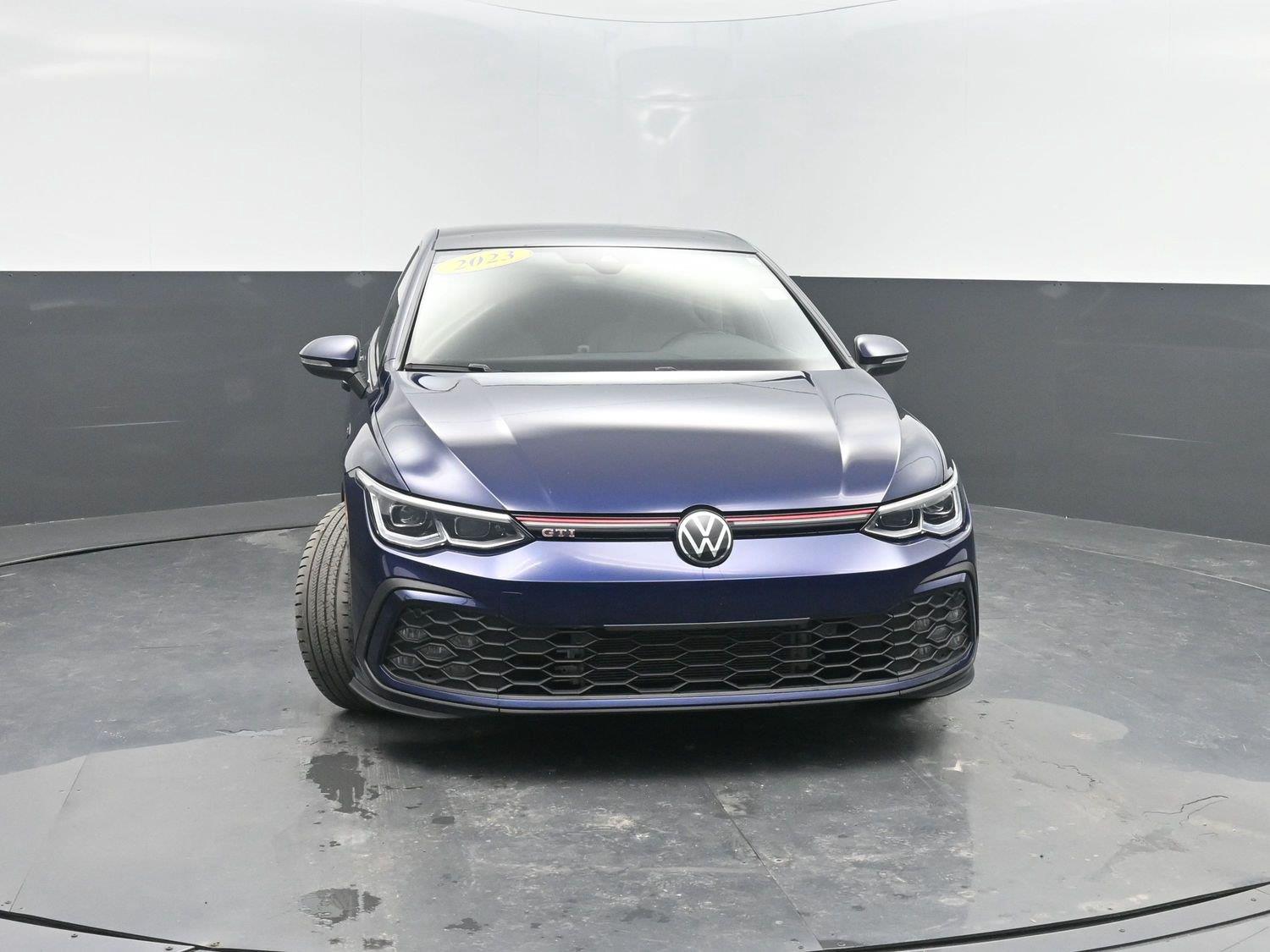 Used 2023 Atlantic Blue Metallic Volkswagen SE image 34