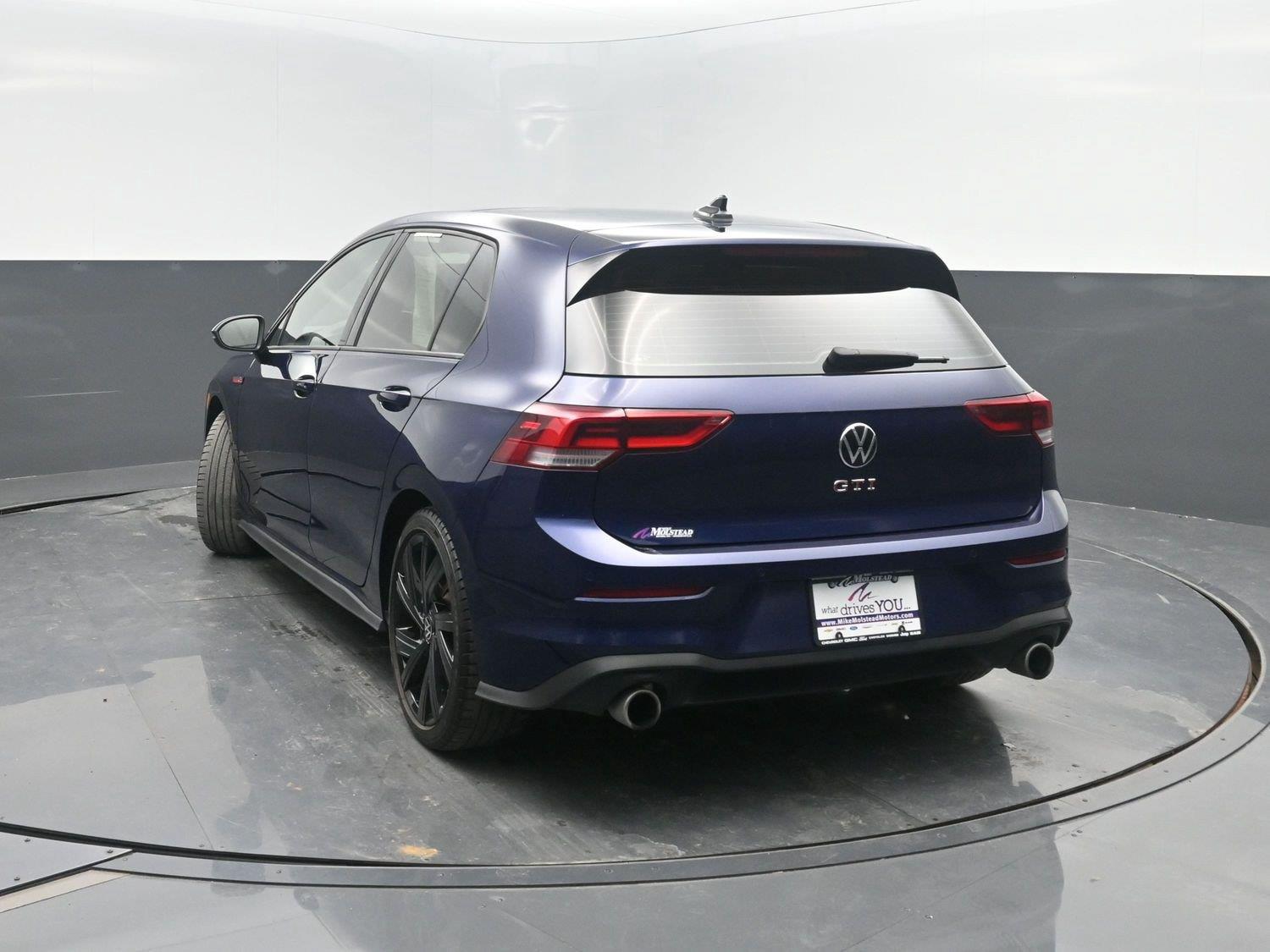 Used 2023 Atlantic Blue Metallic Volkswagen SE image 35