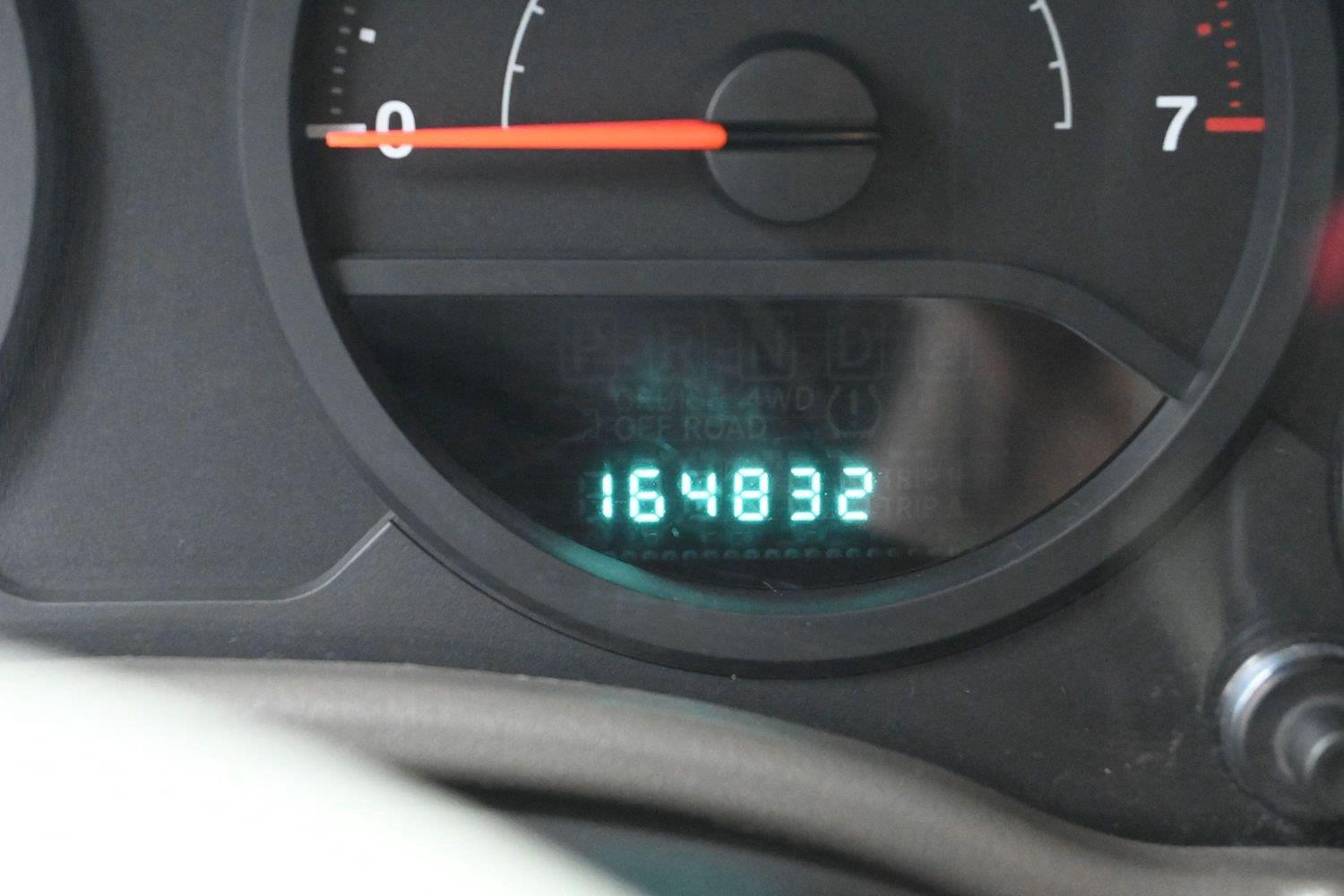 Used 2007 Bright Silver Metallic Jeep Unlimited X image 19