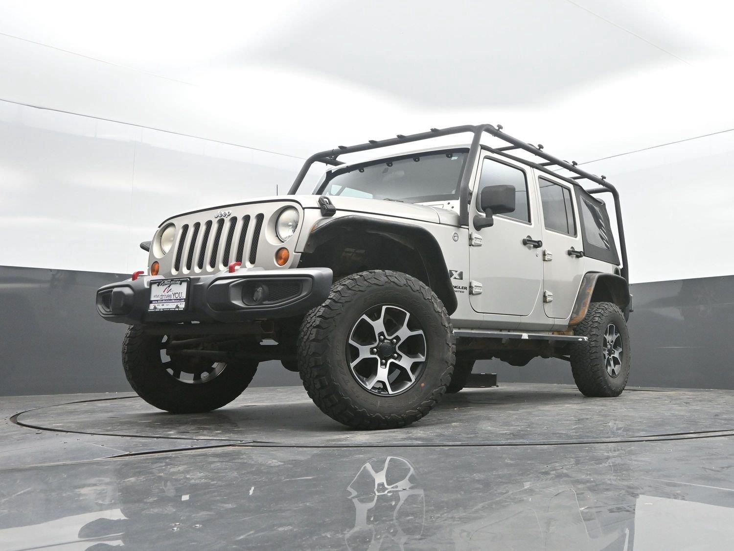 Used 2007 Bright Silver Metallic Jeep Unlimited X image 33