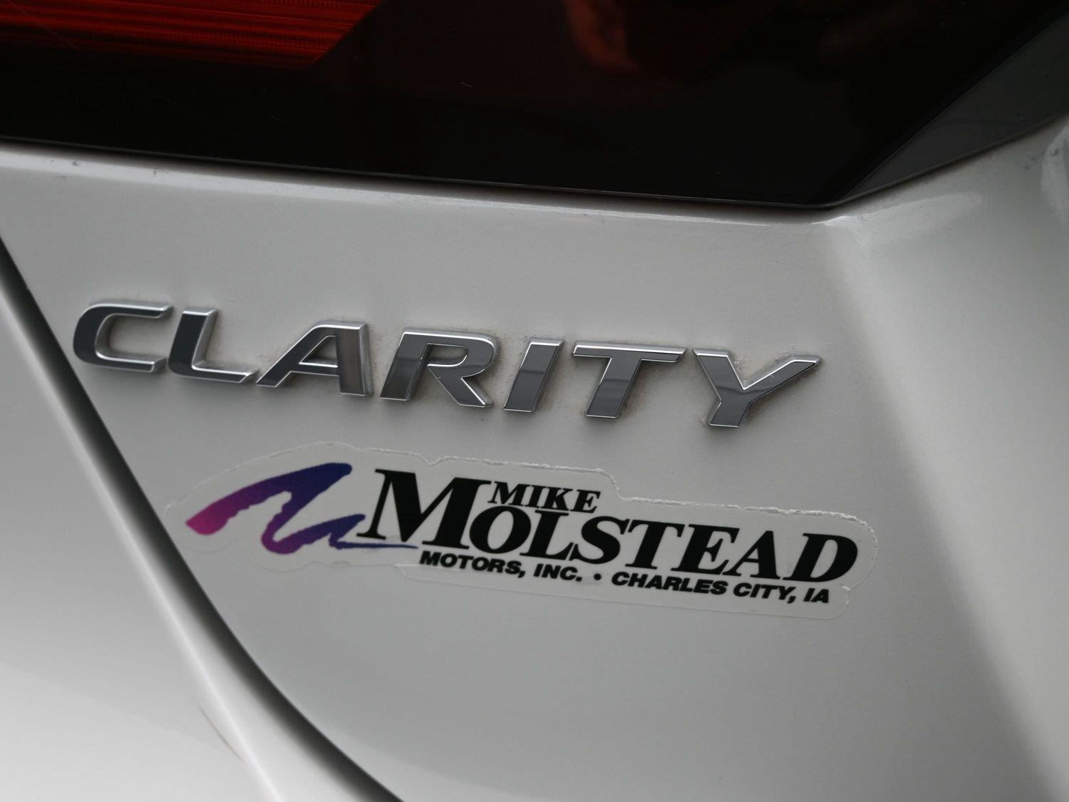 Used 2018 Platinum White Pearl Honda Touring image 16