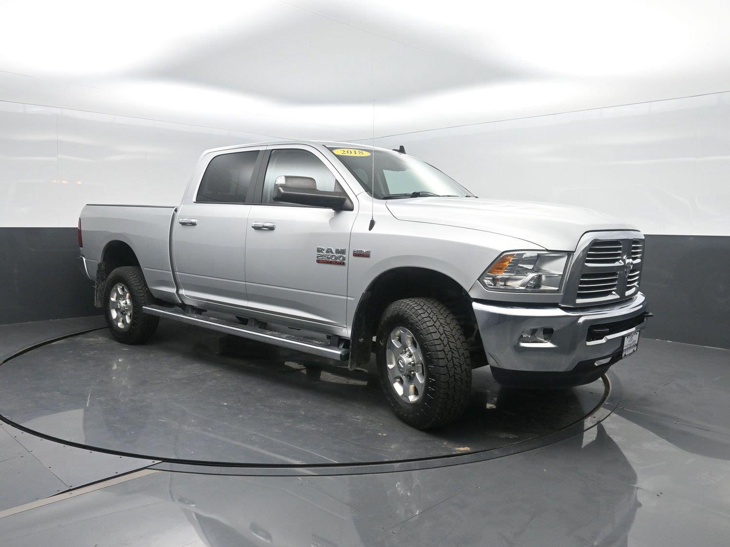 Used 2018 Bright Silver Metallic Clearcoat Ram Big Horn image 4