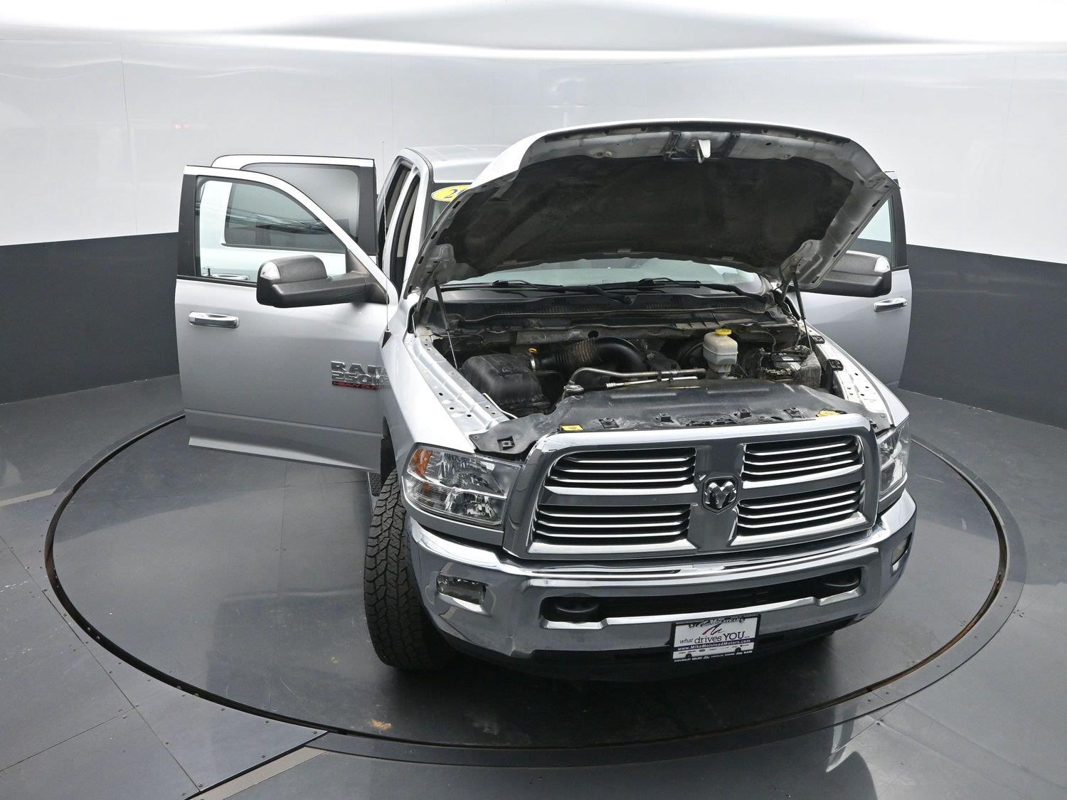 Used 2018 Bright Silver Metallic Clearcoat Ram Big Horn image 42