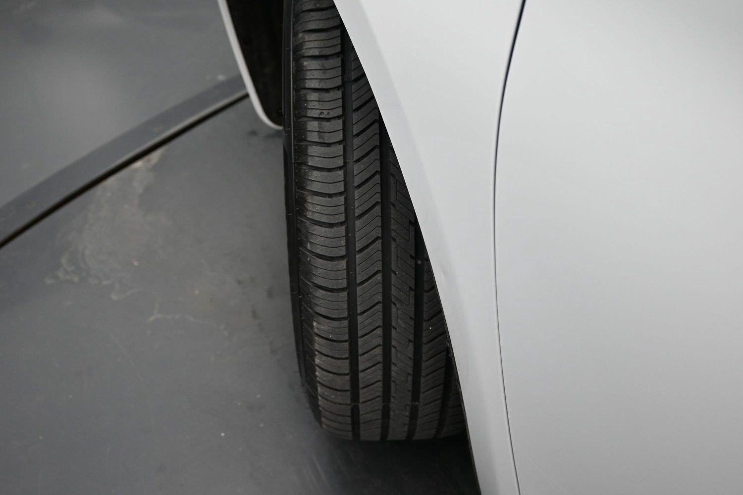 Used 2023 Bright White Clearcoat Chrysler Hybrid Touring L image 6