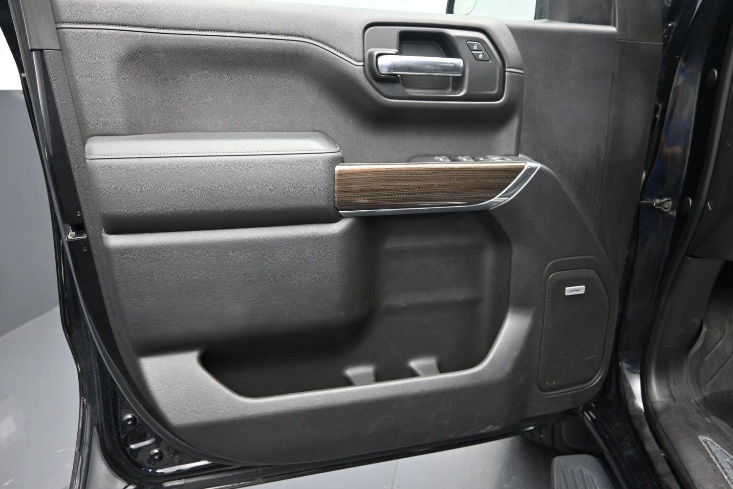 Used 2019 Black Chevrolet LT Trail Boss image 18
