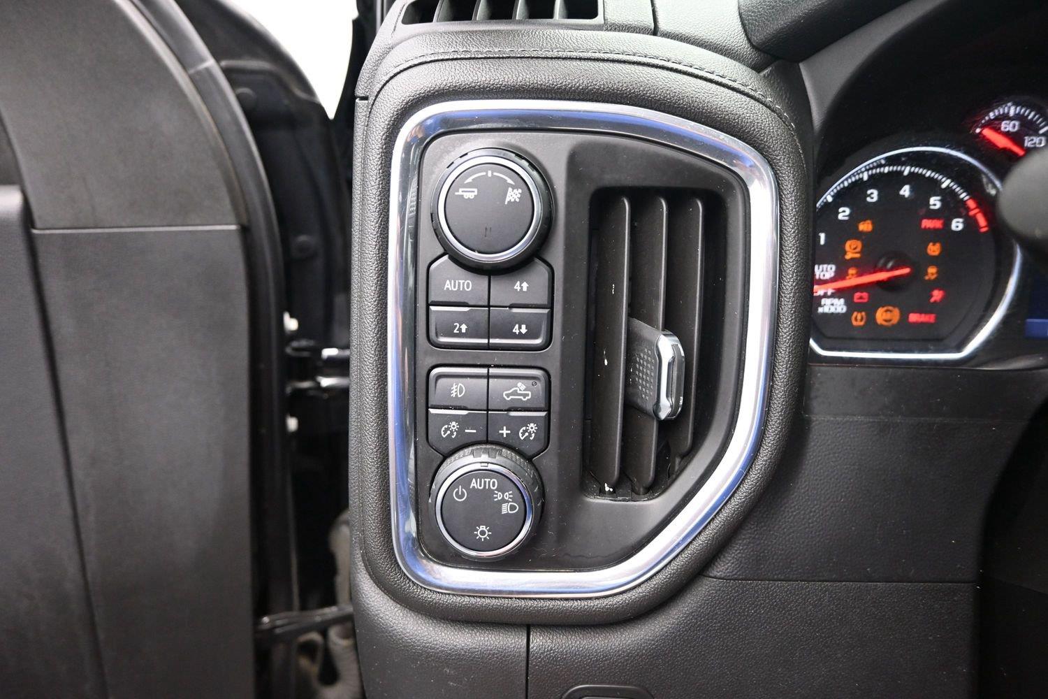 Used 2019 Black Chevrolet LT Trail Boss image 21