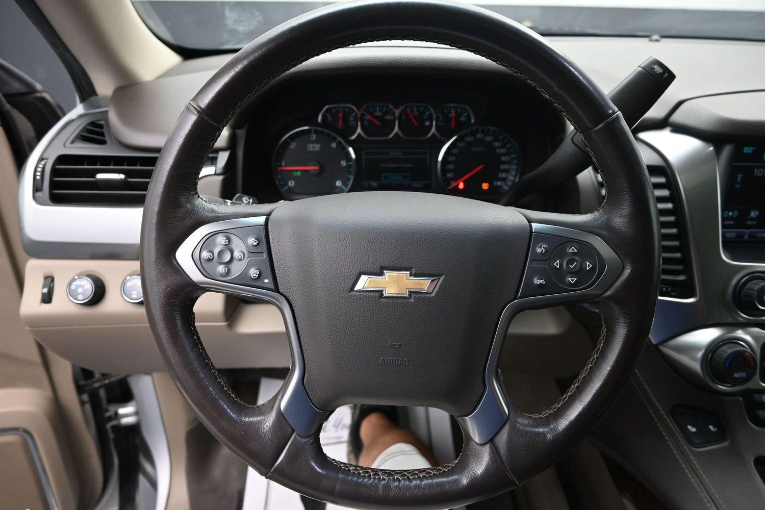 Used 2018 Silver Ice Metallic Chevrolet LT image 28