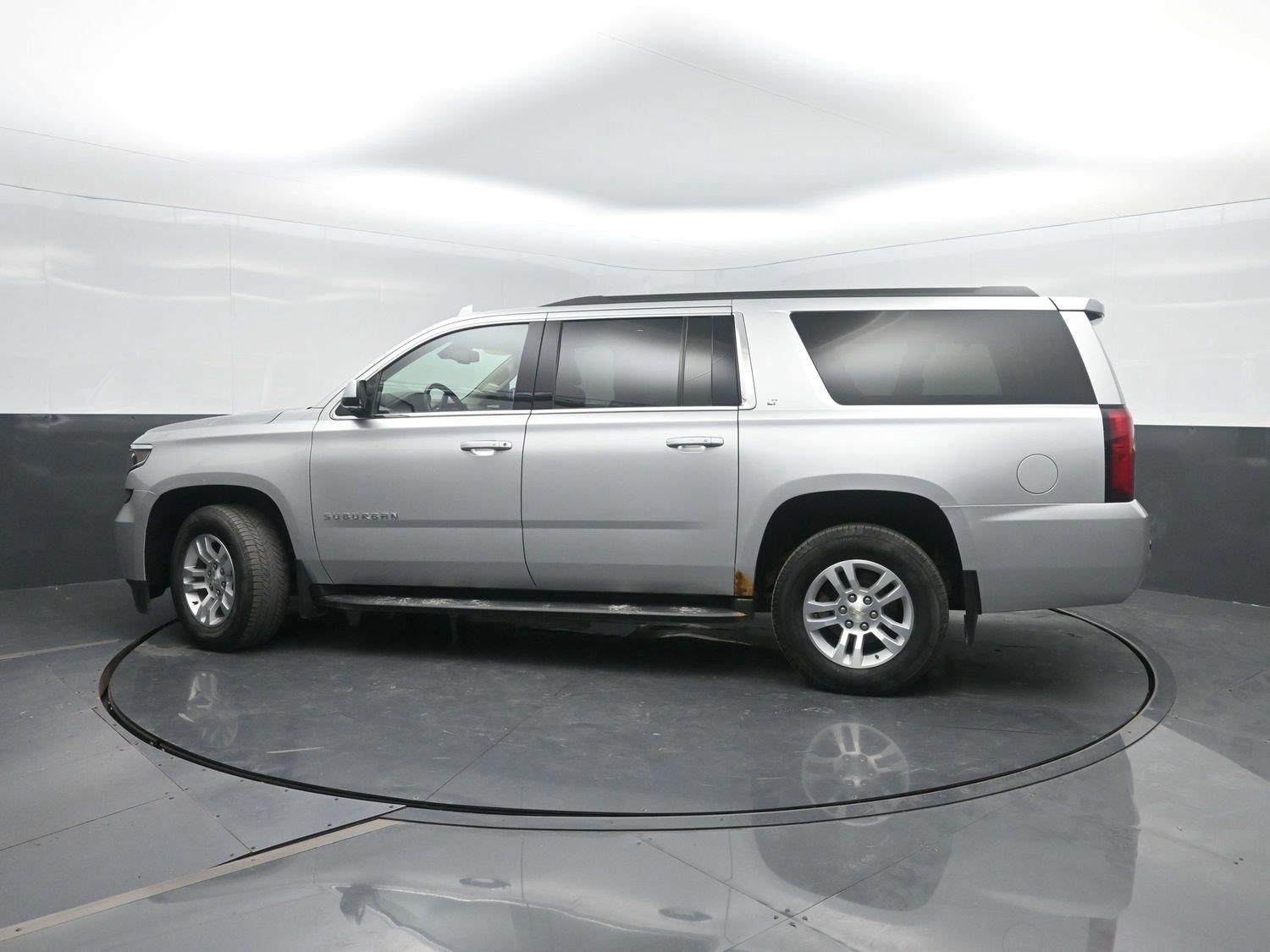Used 2018 Silver Ice Metallic Chevrolet LT image 46