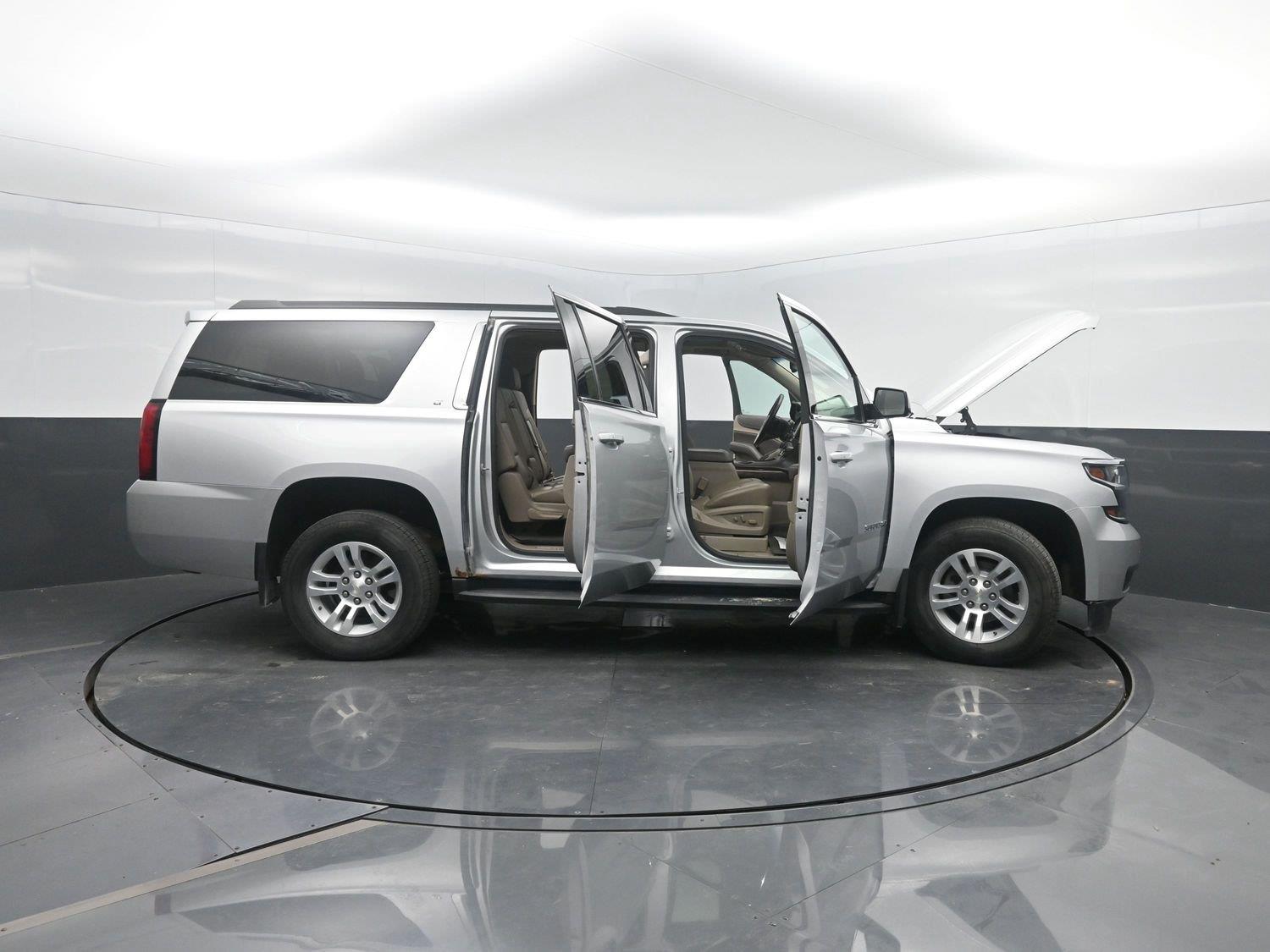 Used 2018 Silver Ice Metallic Chevrolet LT image 53
