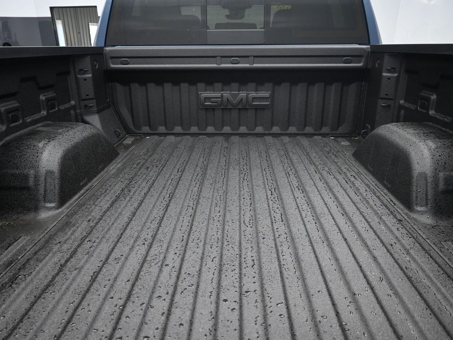 Used 2026 Downpour Metallic GMC Denali image 18