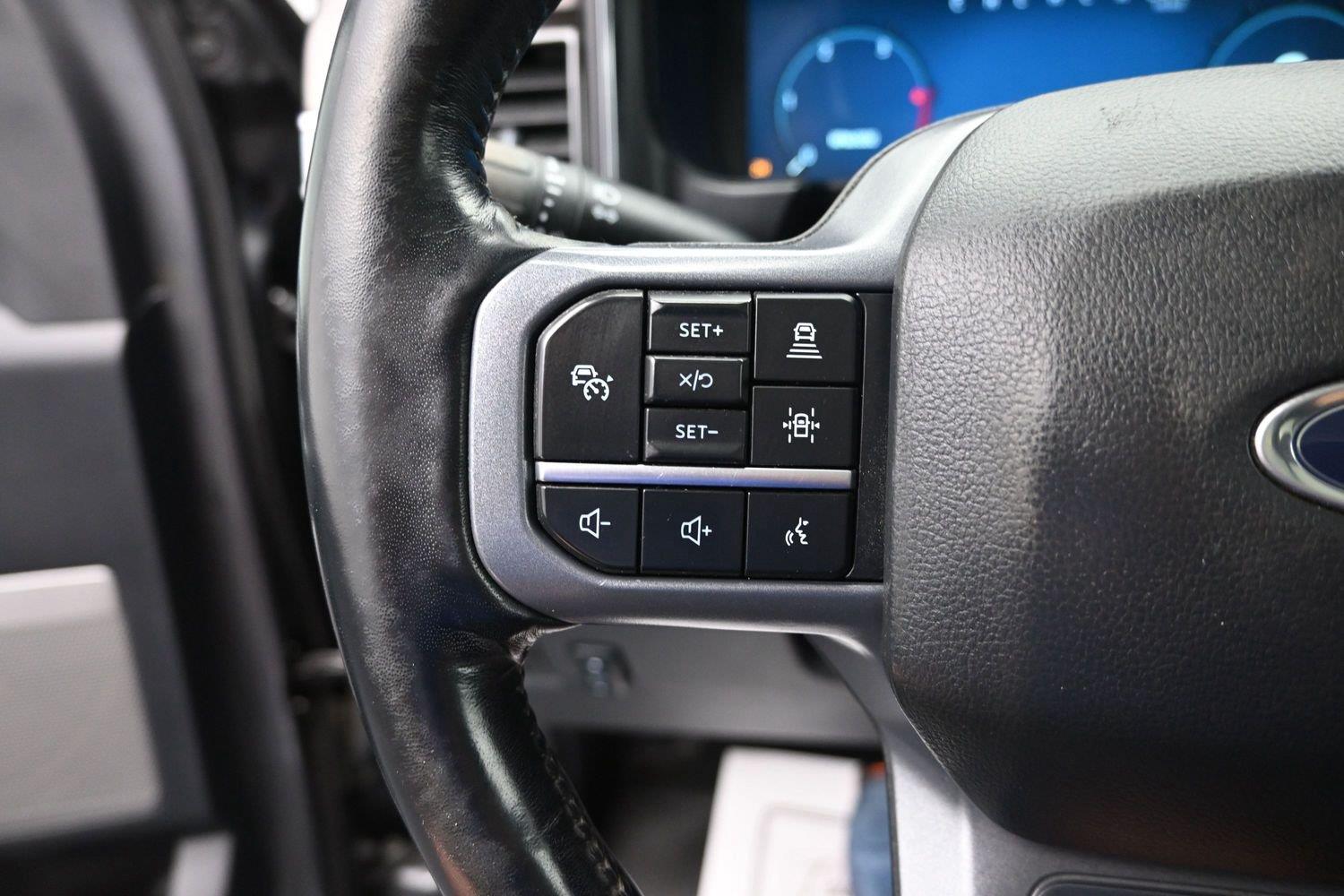 Used 2024 Carbonized Gray Ford LARIAT image 27