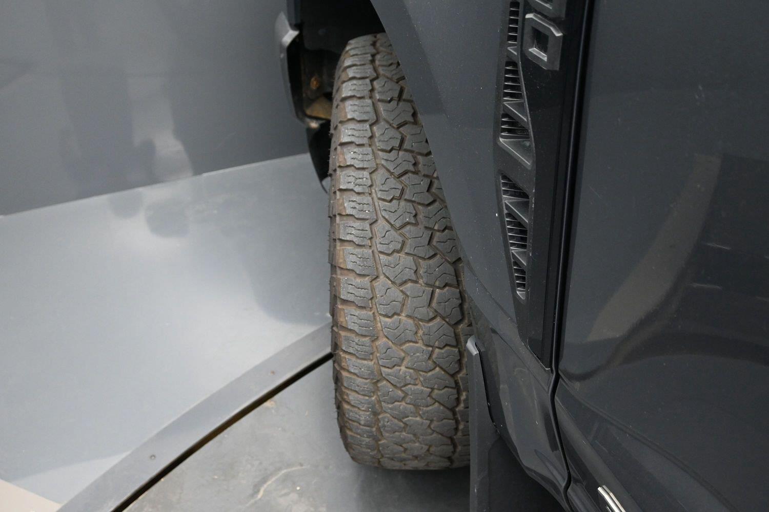 Used 2024 Carbonized Gray Ford LARIAT image 5