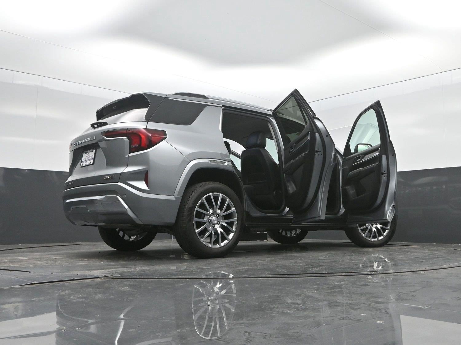 Used 2026 Sterling Metallic GMC AWD Denali image 50