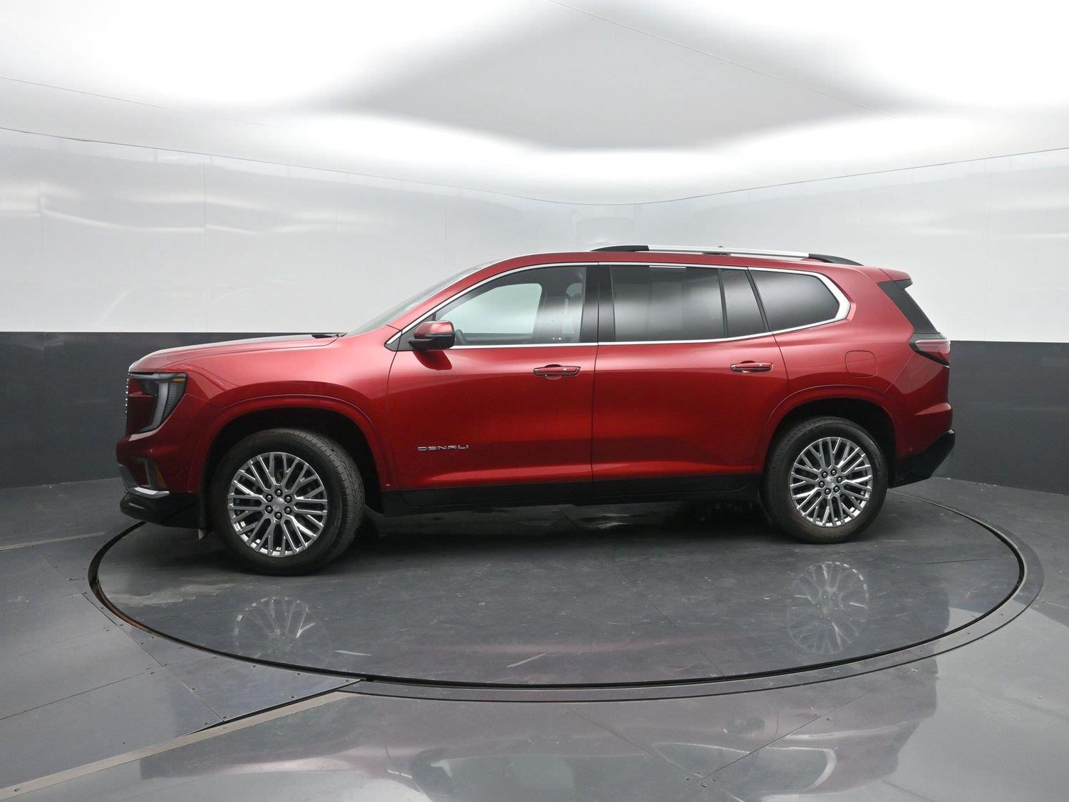 2025 GMC Acadia Denali AWD