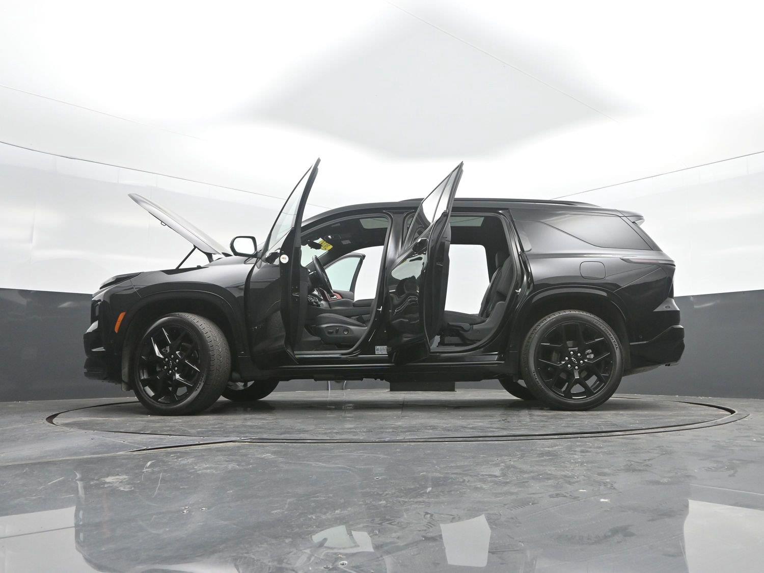 Used 2024 Mosaic Black Metallic Chevrolet FWD RS image 56