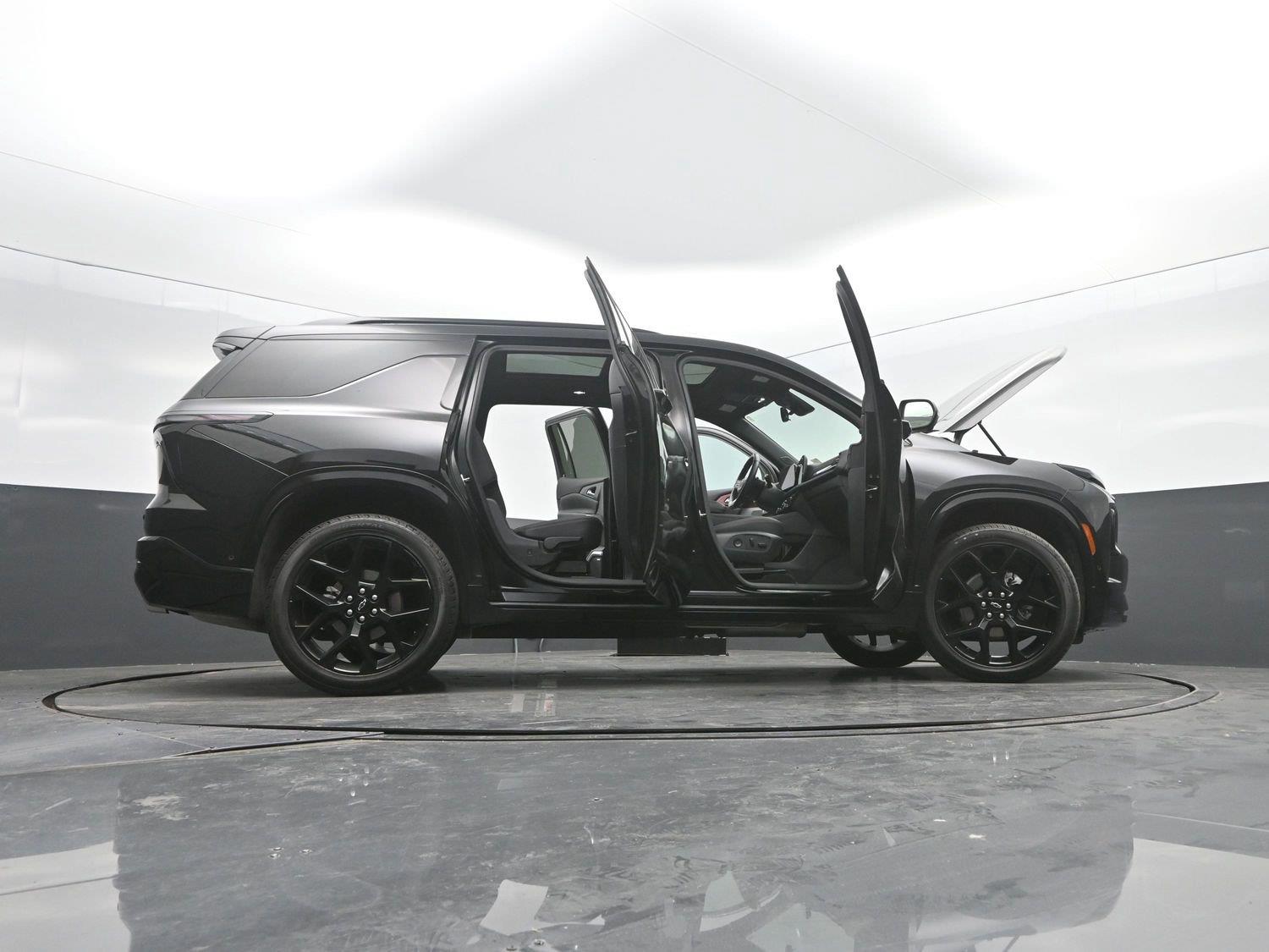 Used 2024 Mosaic Black Metallic Chevrolet FWD RS image 57
