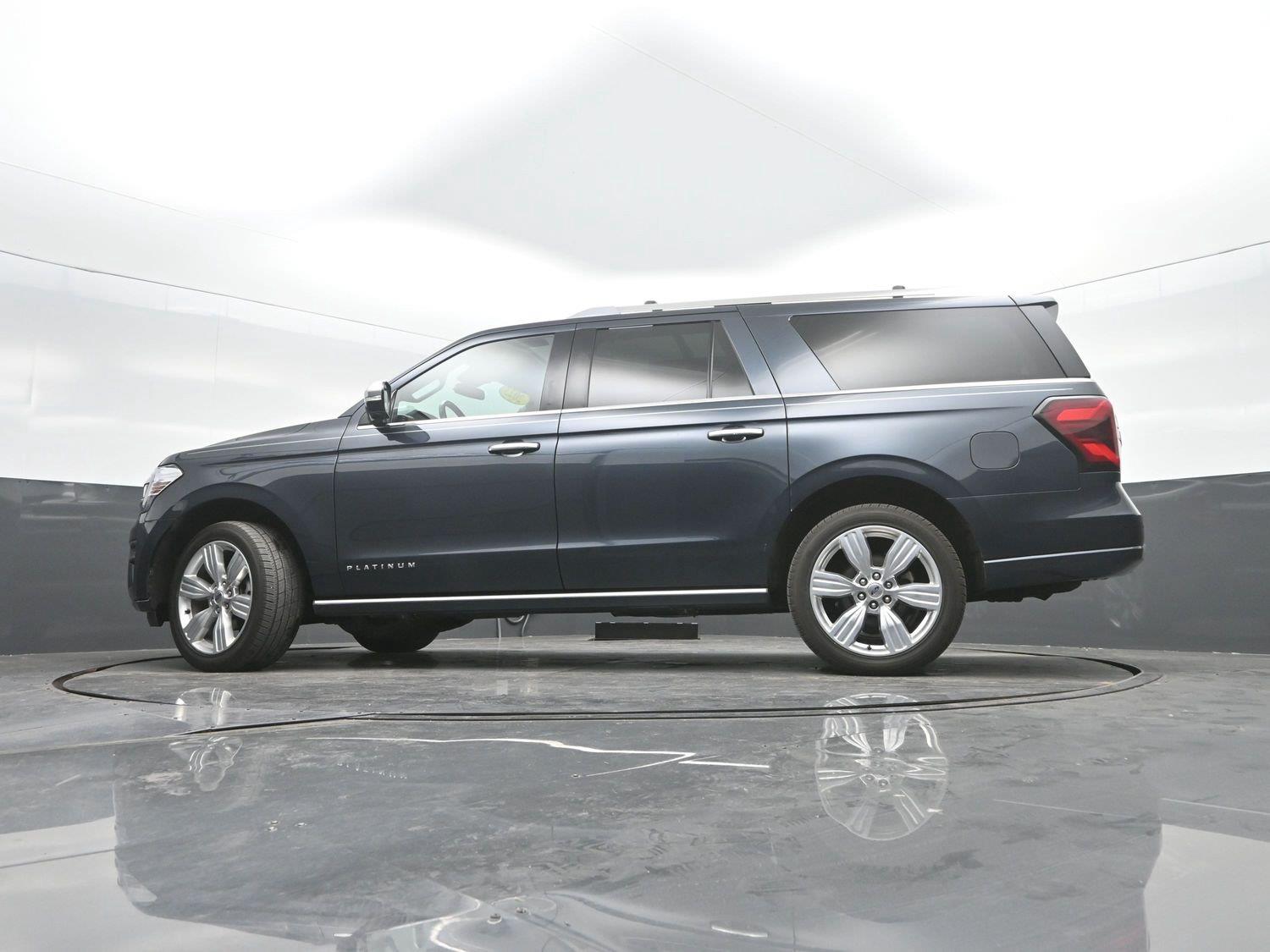 Used 2023 Stone Blue FORD Platinum image 40