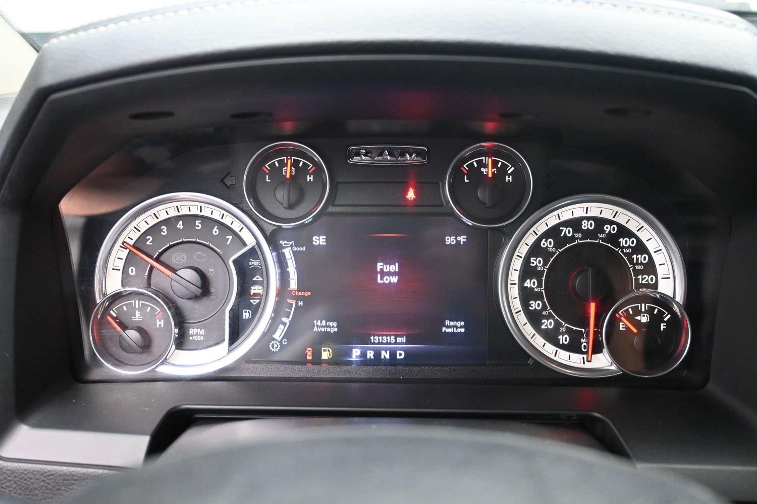 Used 2016 Bright White Clearcoat Ram Laramie image 25