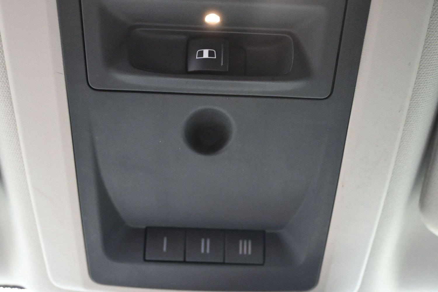 Used 2016 Bright White Clearcoat Ram Laramie image 31