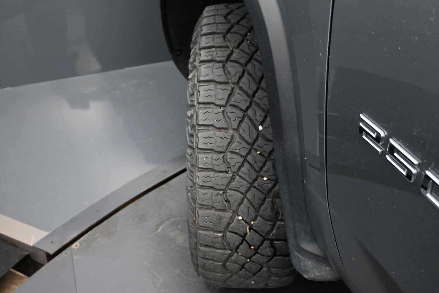 Used 2024 Sterling Gray Metallic Chevrolet ZR2 image 5