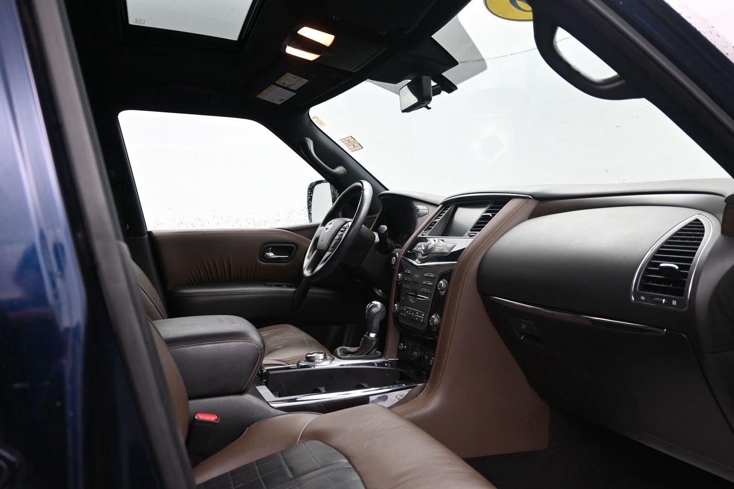 Used 2018 Hermosa Blue Nissan Platinum image 11