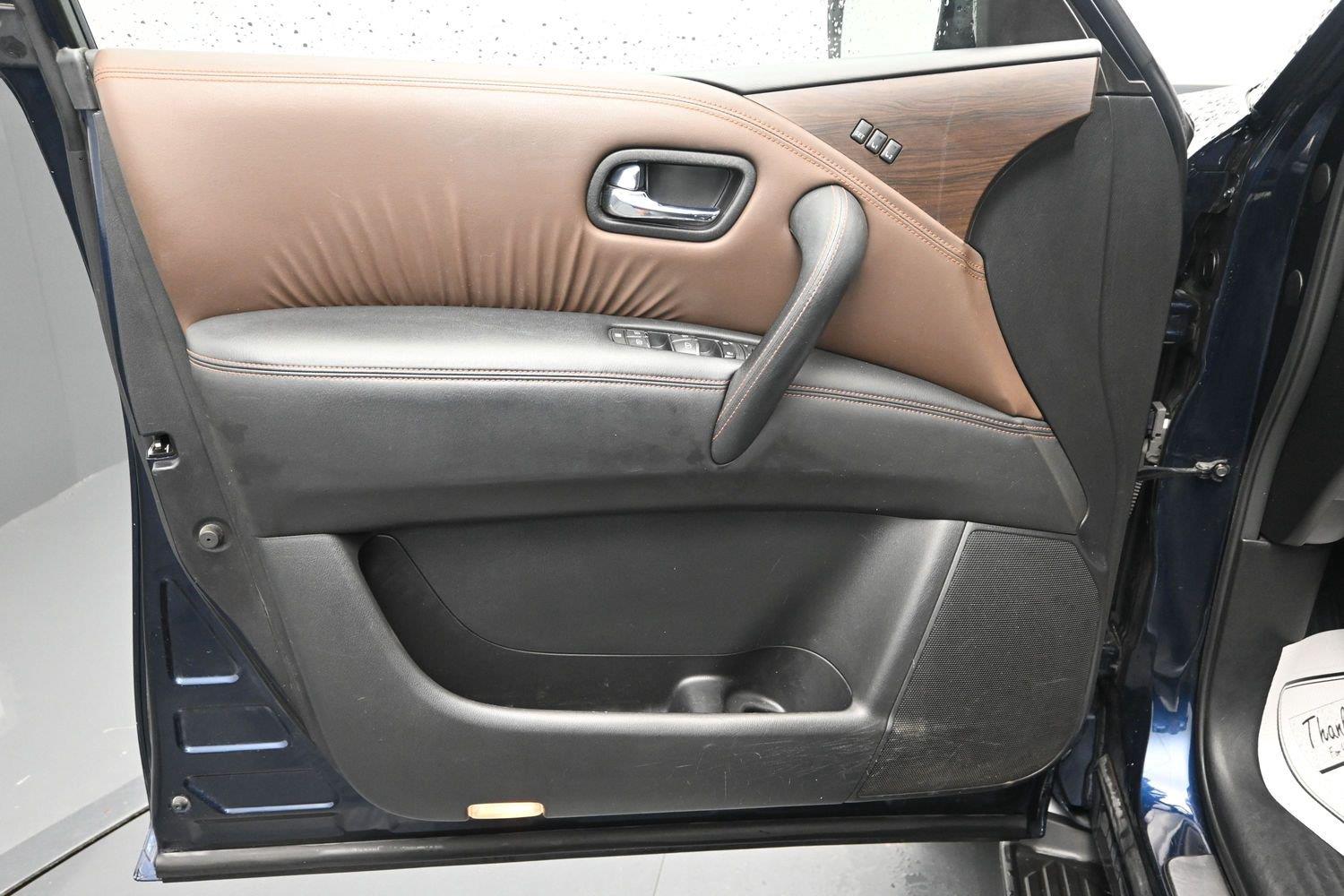 Used 2018 Hermosa Blue Nissan Platinum image 21